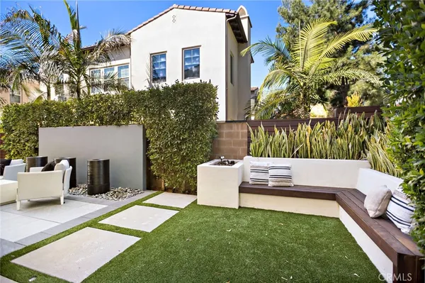 $3,400,000 | 51 Fenway, Irvine, CA 92620