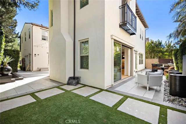 $3,800,000 | 51 Fenway, Irvine, CA 92620