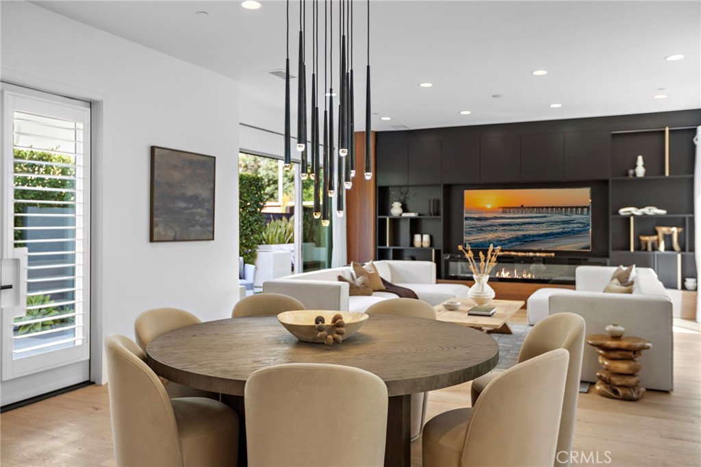 51 Fenway Irvine, CA 92620 - Photo 3 of 49