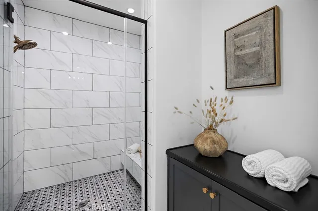 $3,800,000 | 51 Fenway, Irvine, CA 92620