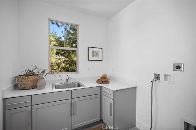 $3,800,000 | 51 Fenway, Irvine, CA 92620