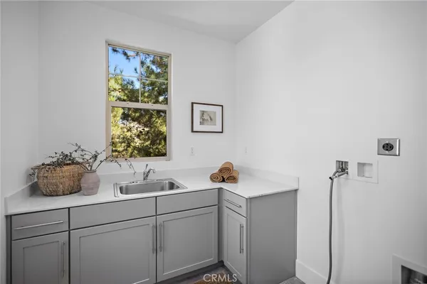 $3,400,000 | 51 Fenway, Irvine, CA 92620