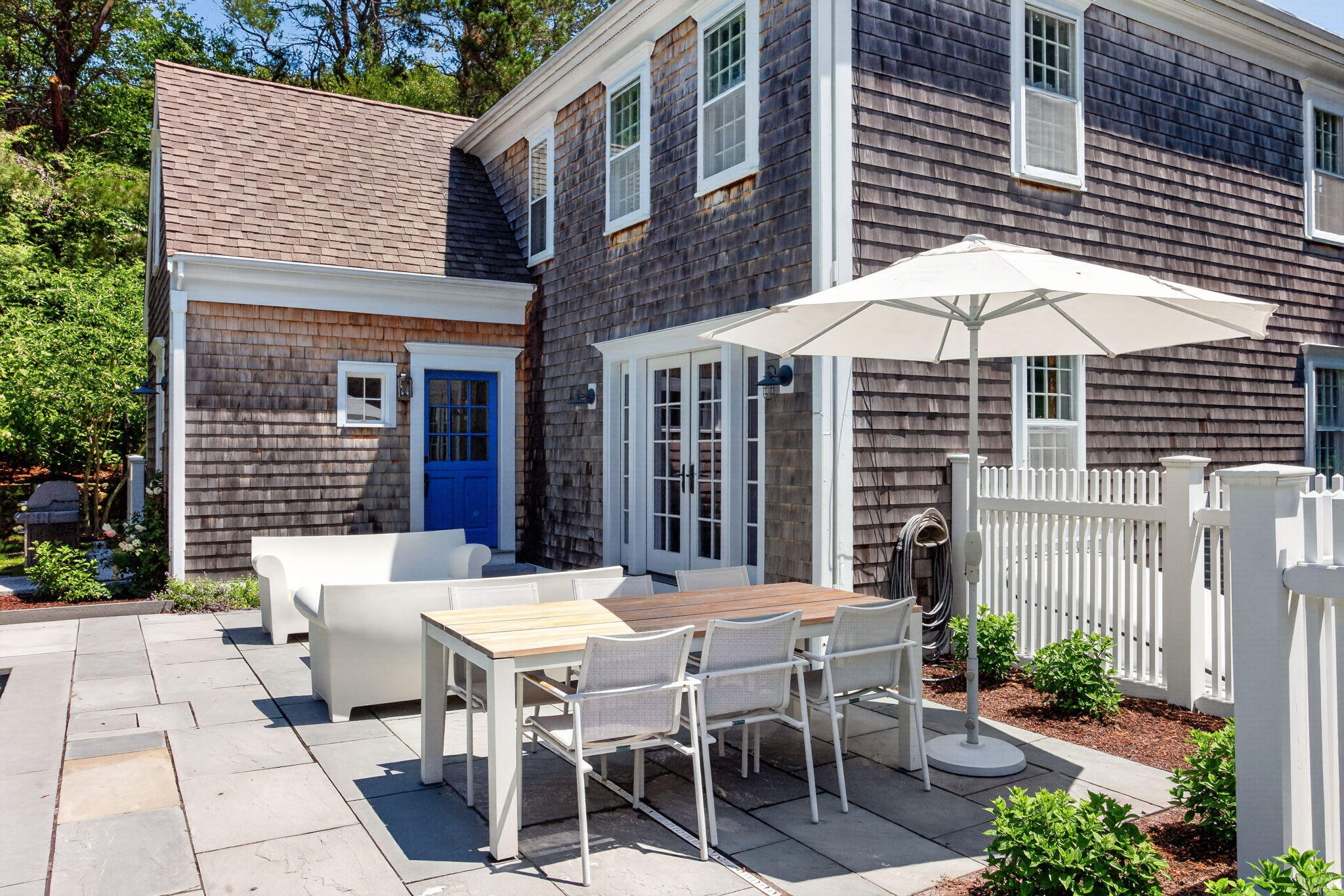 141 Point Hill Road West Barnstable, MA 02668 - Photo 57 of 67 Outdoor dining area - 58-8P0A6549