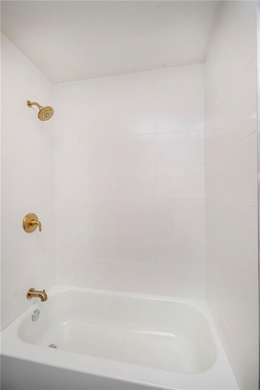 125 Blue Ridge Road Indianapolis, IN 46208 - Photo 25 of 27