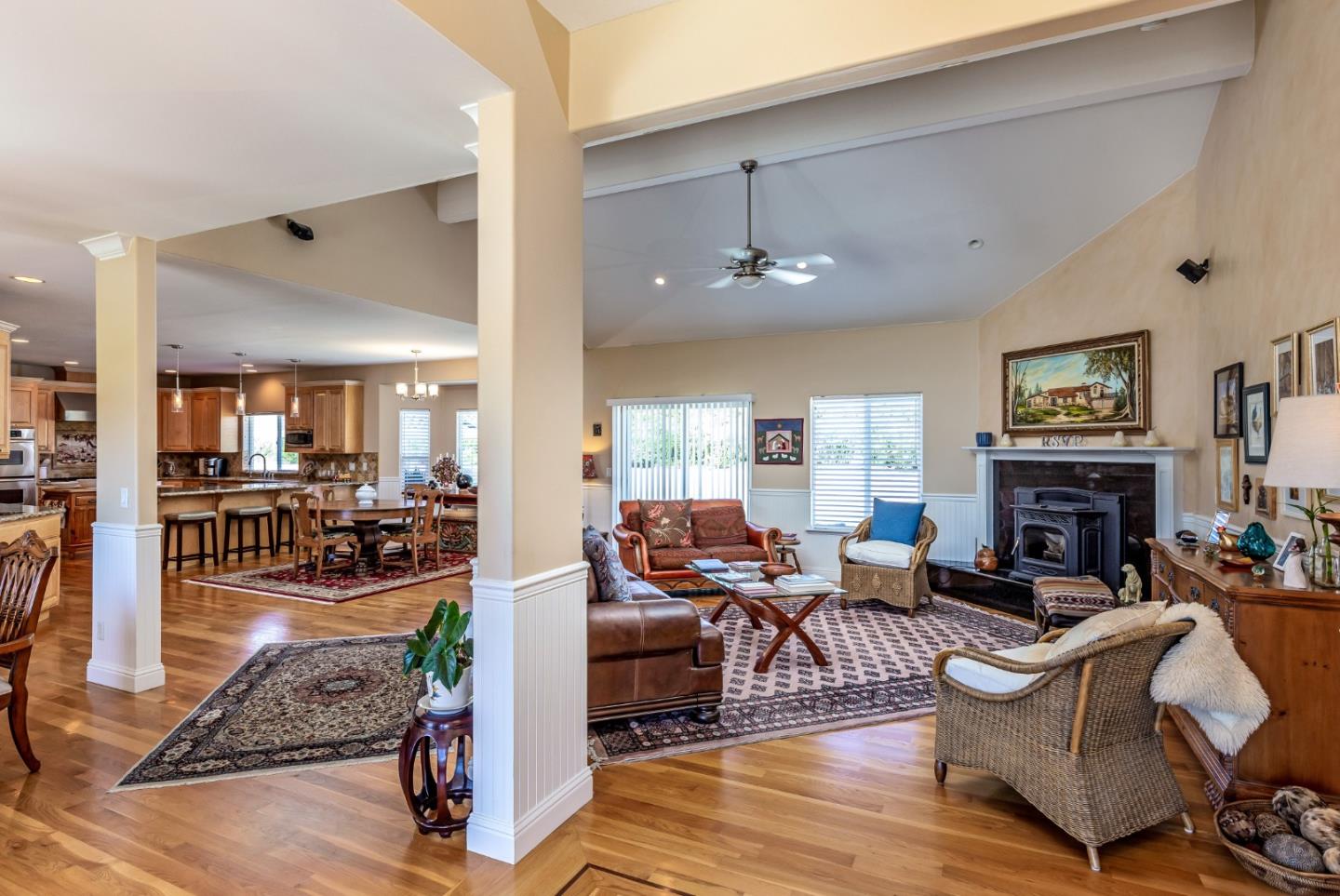 741 Riverside Road Hollister, CA 95023 - Photo 6 of 38 Gallery Image 6