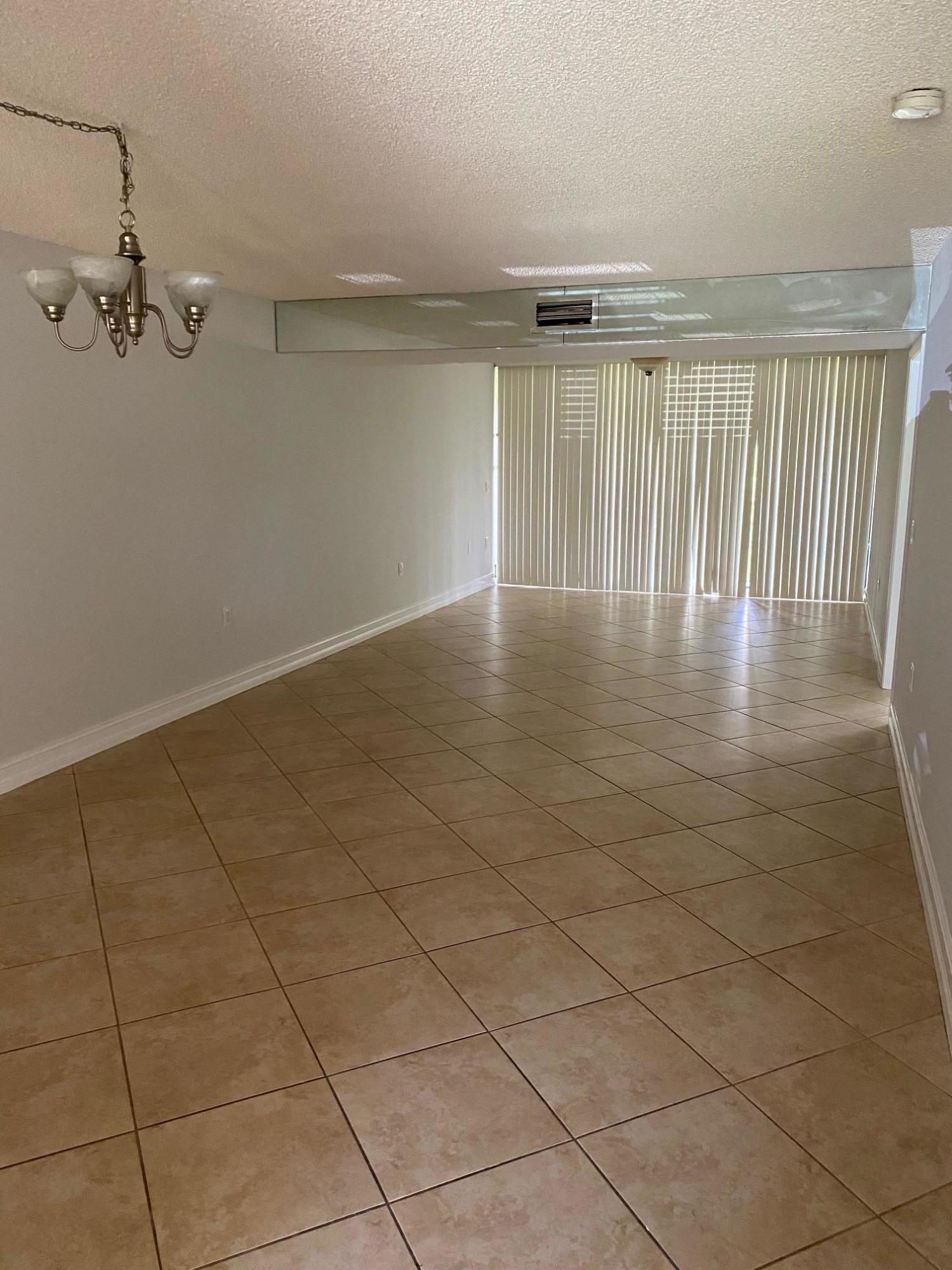 6169 Balboa Circle, Unit 102 Boca Raton, FL 33433 - Photo 5 of 5 balboa liv