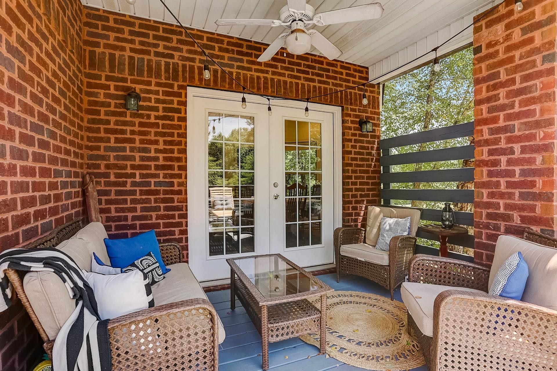 7532 King Road Fairview, TN 37062 - Photo 52 of 64 a living room with furniture and a large window