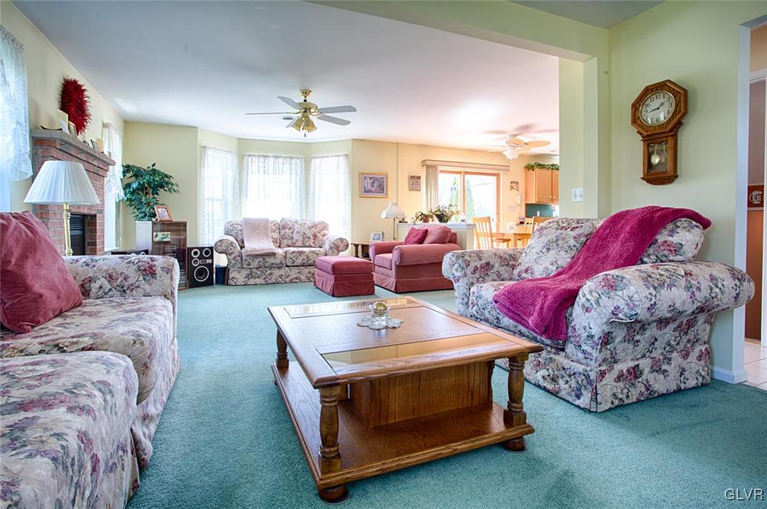 250 Kellington Road Wind Gap, PA 18091 - Photo 3 of 30