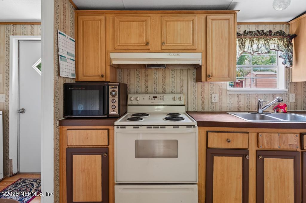266 Ash Street Hawthorne, FL 32640 - Photo 12 of 51 266 Ash St-20