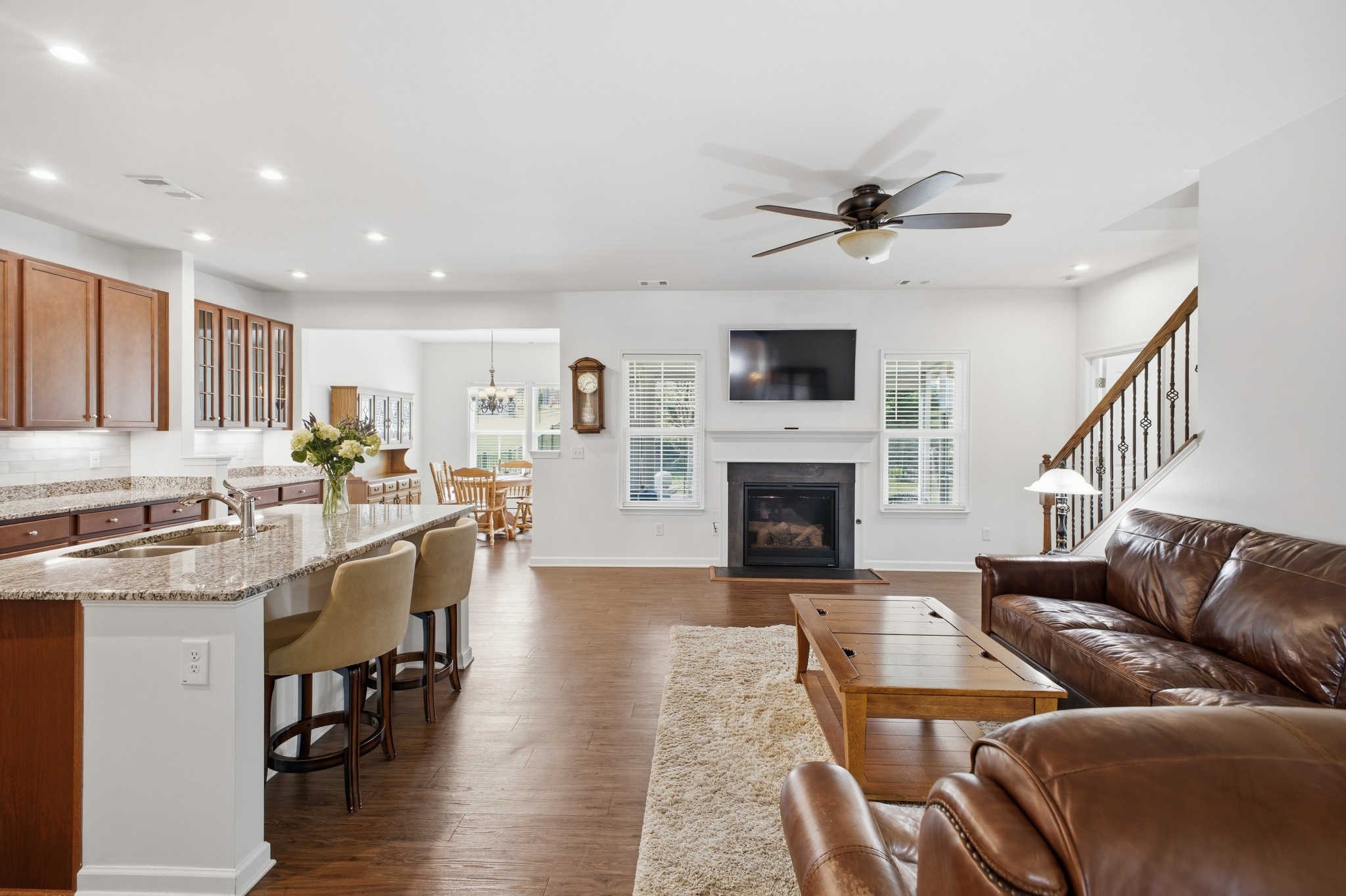 301 Heroit Court Spring Hill, TN 37174 - Photo 2 of 33