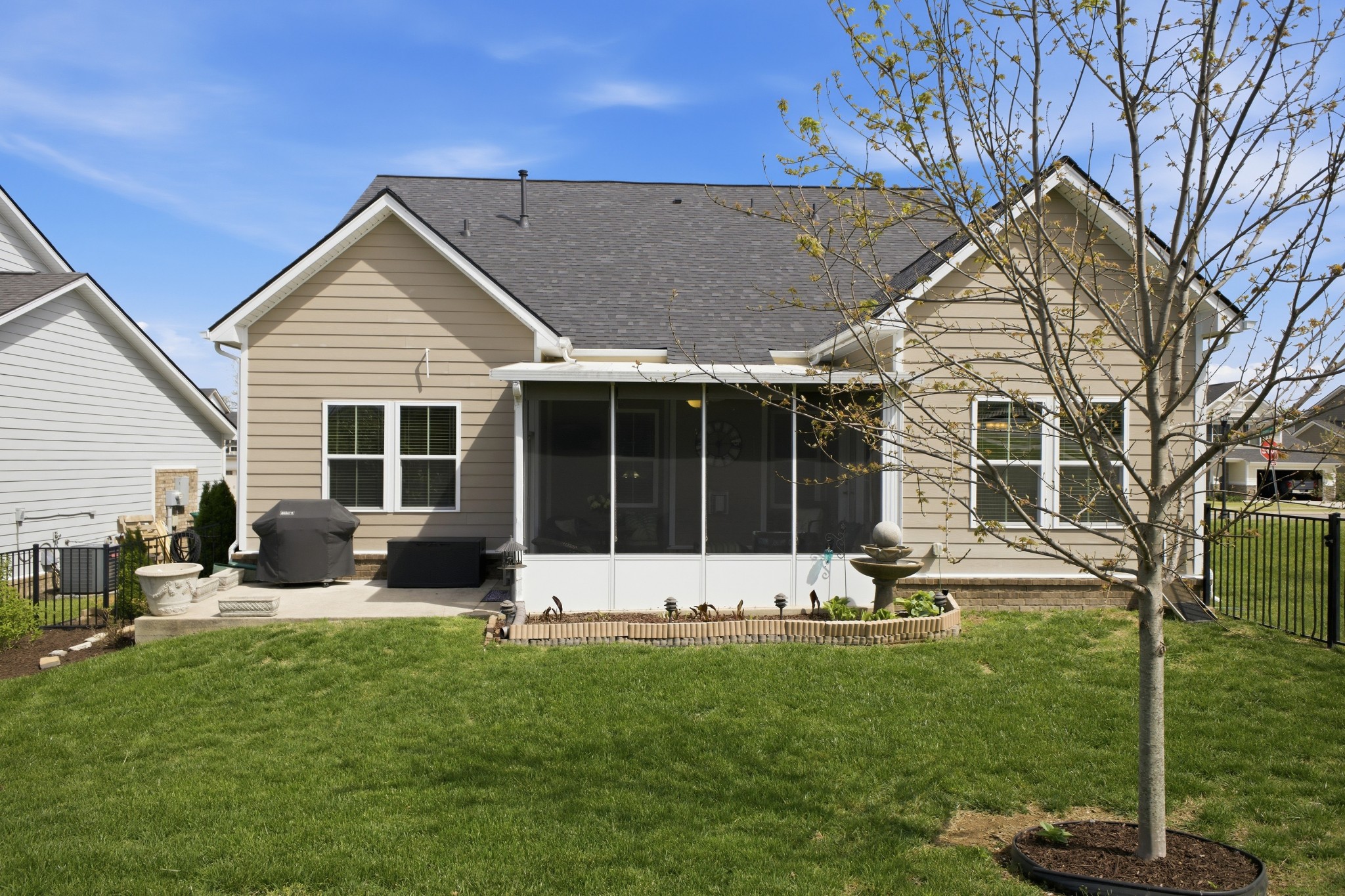 301 Heroit Court Spring Hill, TN 37174 - Photo 27 of 33