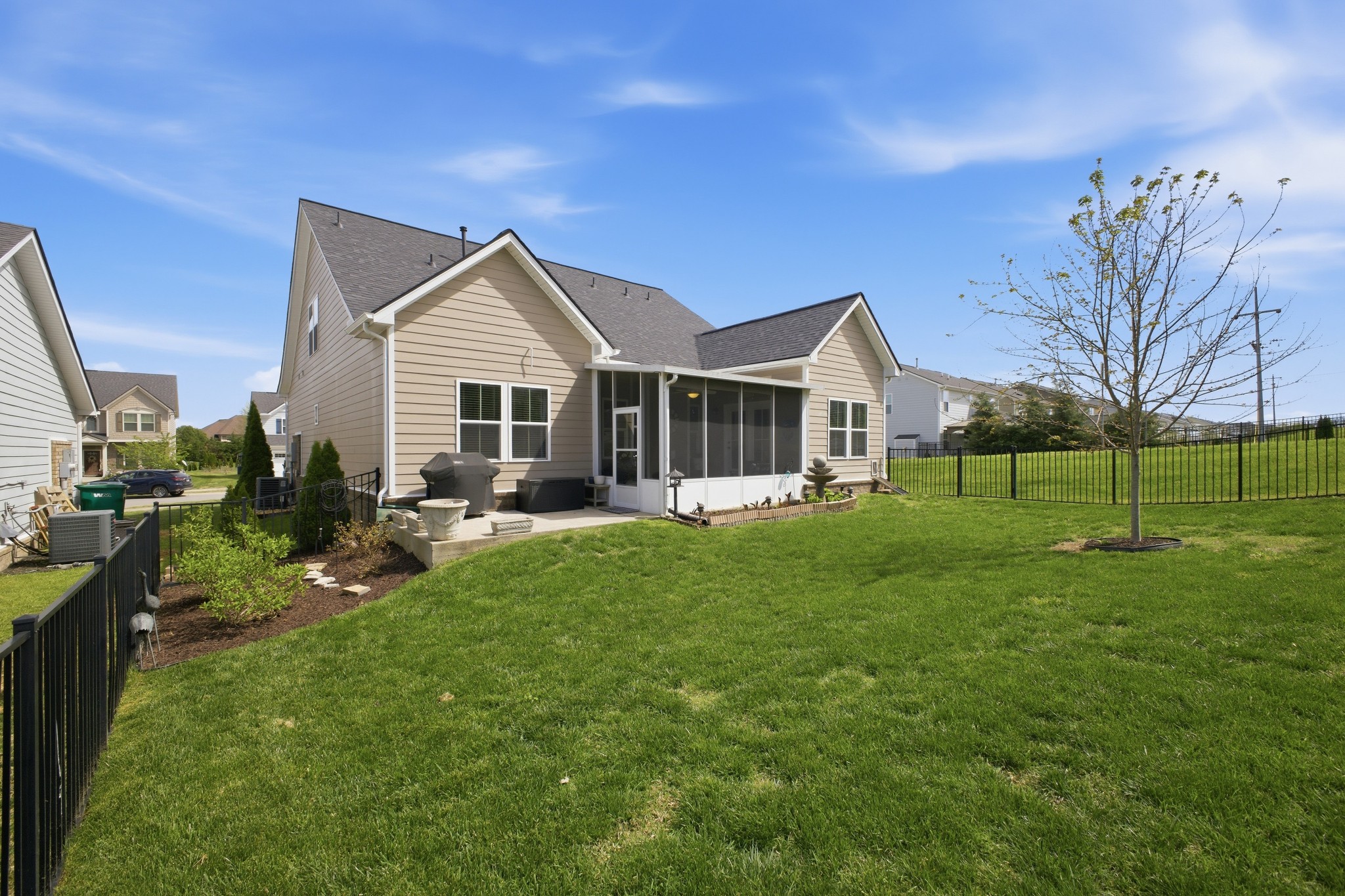 301 Heroit Court Spring Hill, TN 37174 - Photo 28 of 33