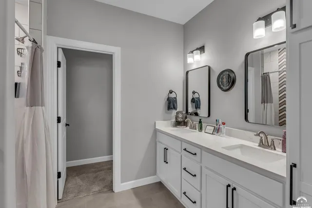 $389,900 | 7612 Southwest 24th Terrace, Topeka, KS 66614