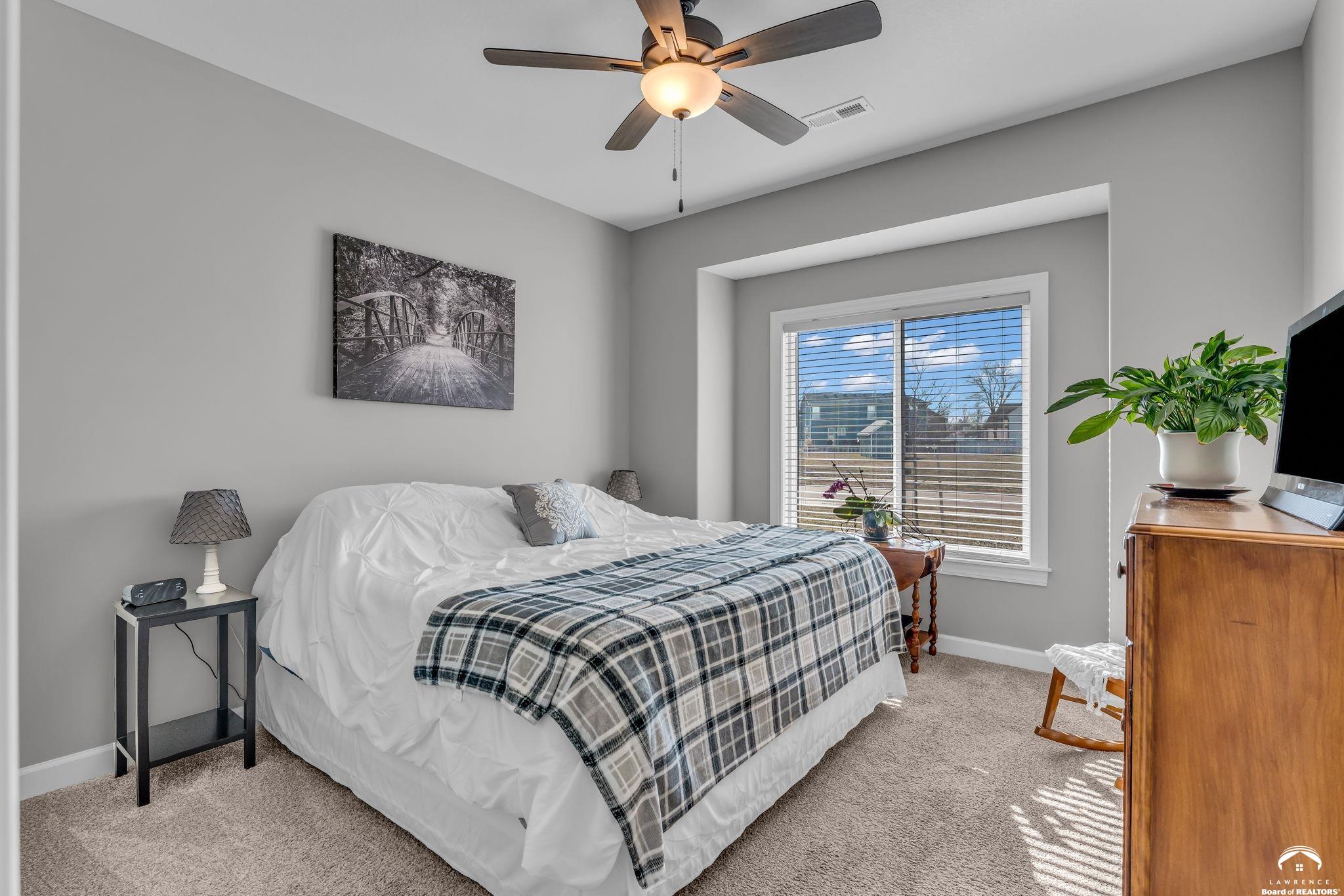 7612 Southwest 24th Terrace Topeka, KS 66614 - Photo 14 of 21