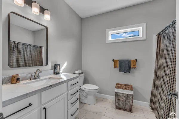 $379,900 | 7612 Southwest 24th Terrace, Topeka, KS 66614