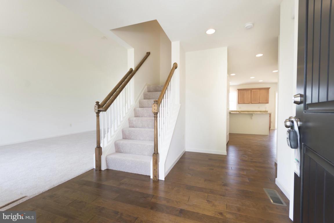 43 Bethany Road Ephrata, PA 17522 - Photo 2 of 41 Gallery Image 2