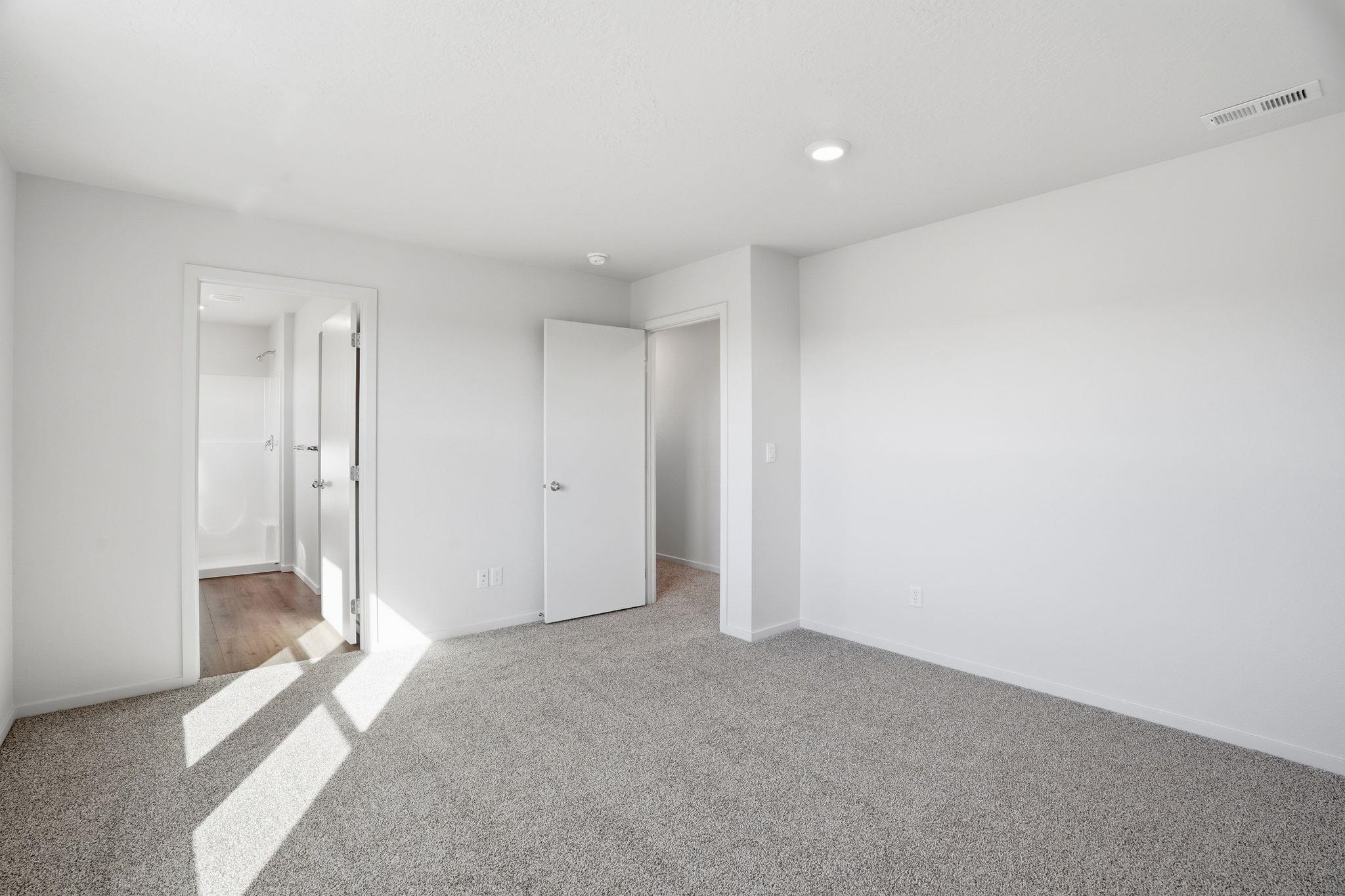 10189 Sorenstam Road Cheney, WA 99004 - Photo 13 of 39