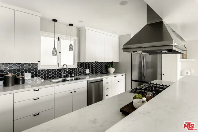 $3,400,000 | 1143 Sierra Alta Way, Los Angeles, CA 90069