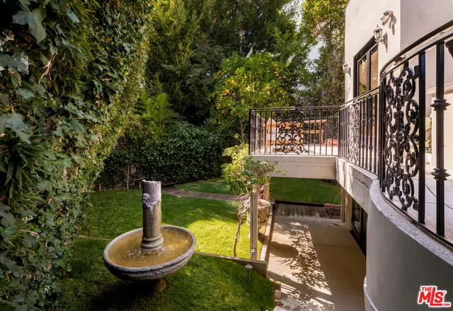 $3,400,000 | 1143 Sierra Alta Way, Los Angeles, CA 90069