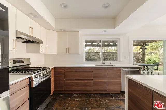 $1,099,000 | 3610 Ramona Drive, Santa Ana, CA 92707