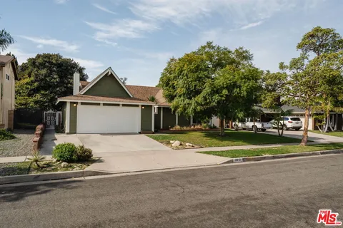 $1,099,000 | 3610 Ramona Drive, Santa Ana, CA 92707