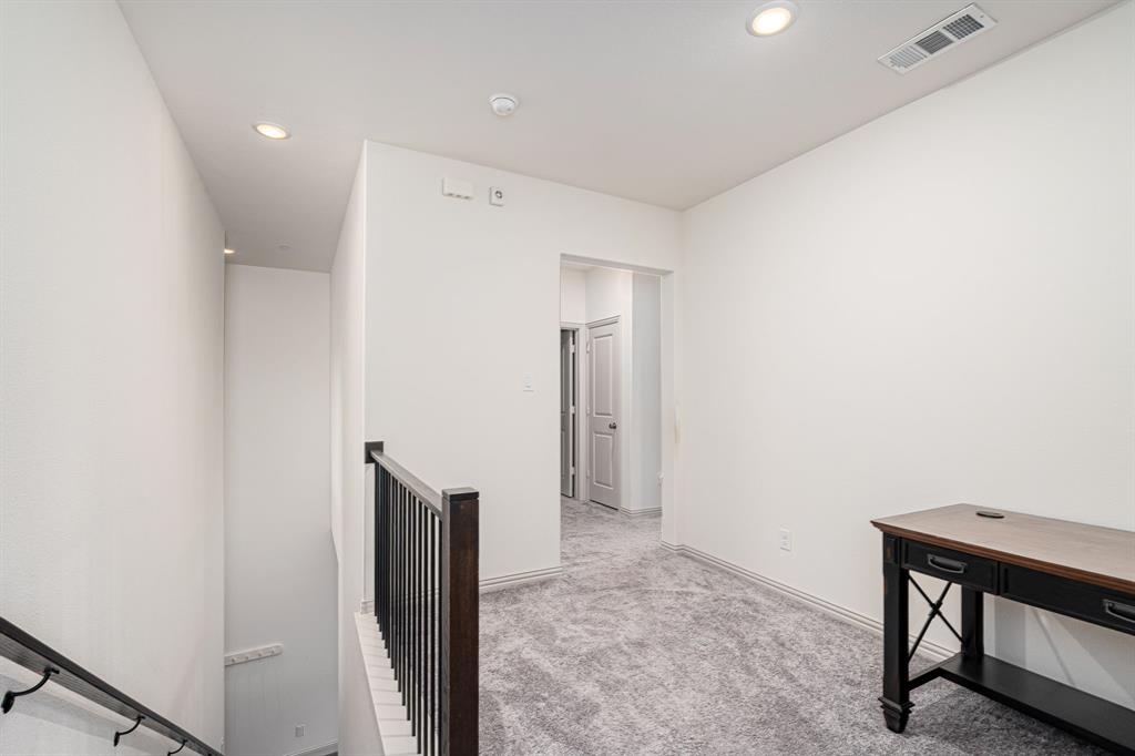 988 Emil Place Allen, TX 75013 - Photo 13 of 25 Flex Space - office, play area, or lounge