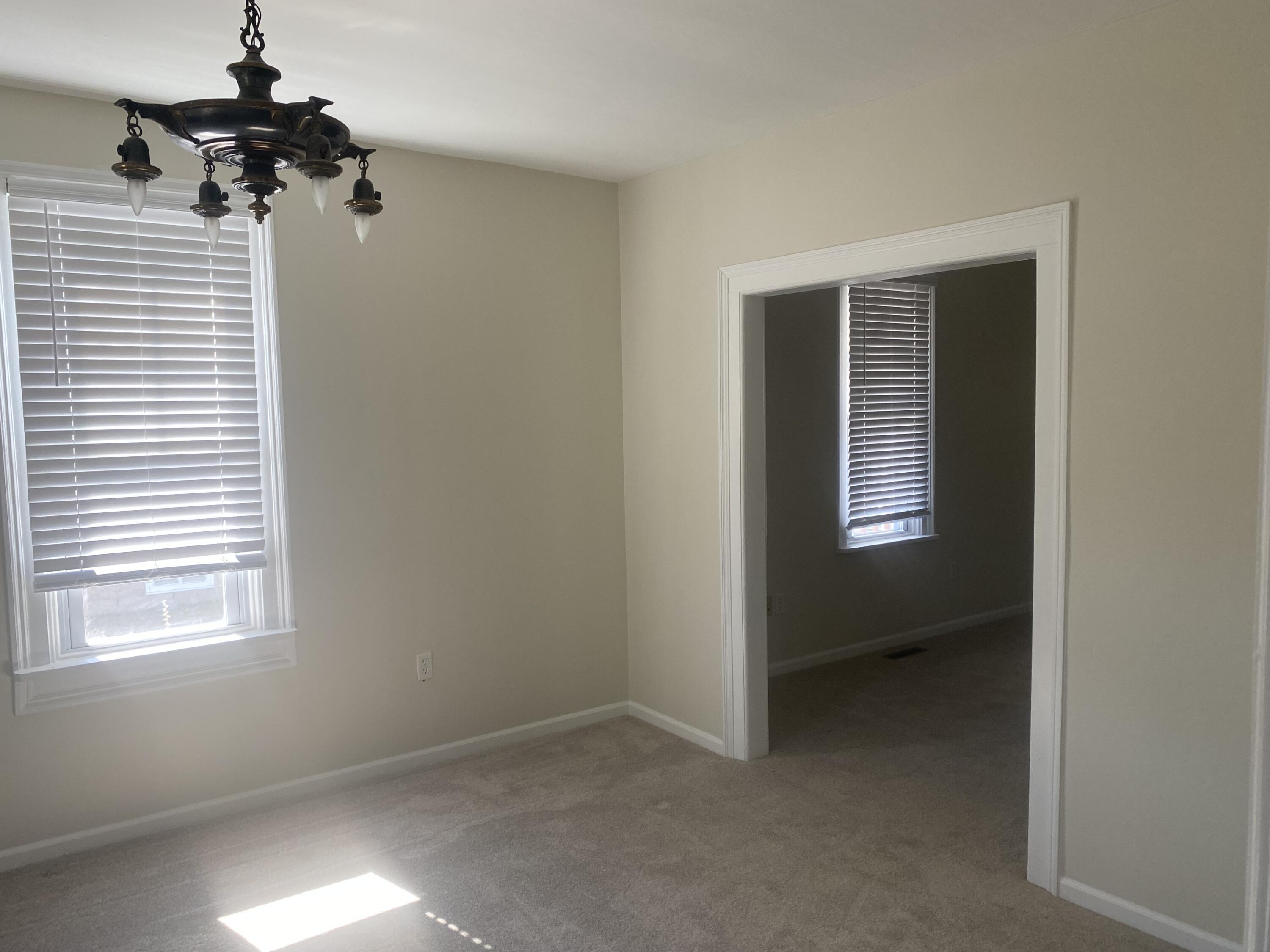 720 South Sherman Street Bay City, MI 48708 - Photo 12 of 19 IMG_4434