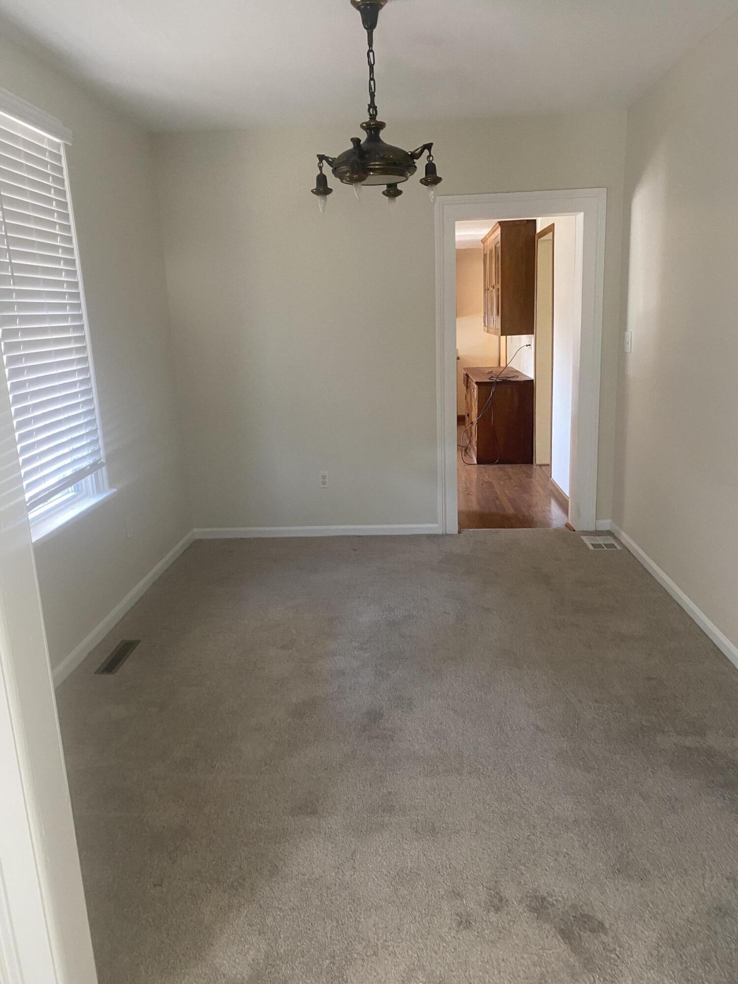 720 South Sherman Street Bay City, MI 48708 - Photo 13 of 19 IMG_4437