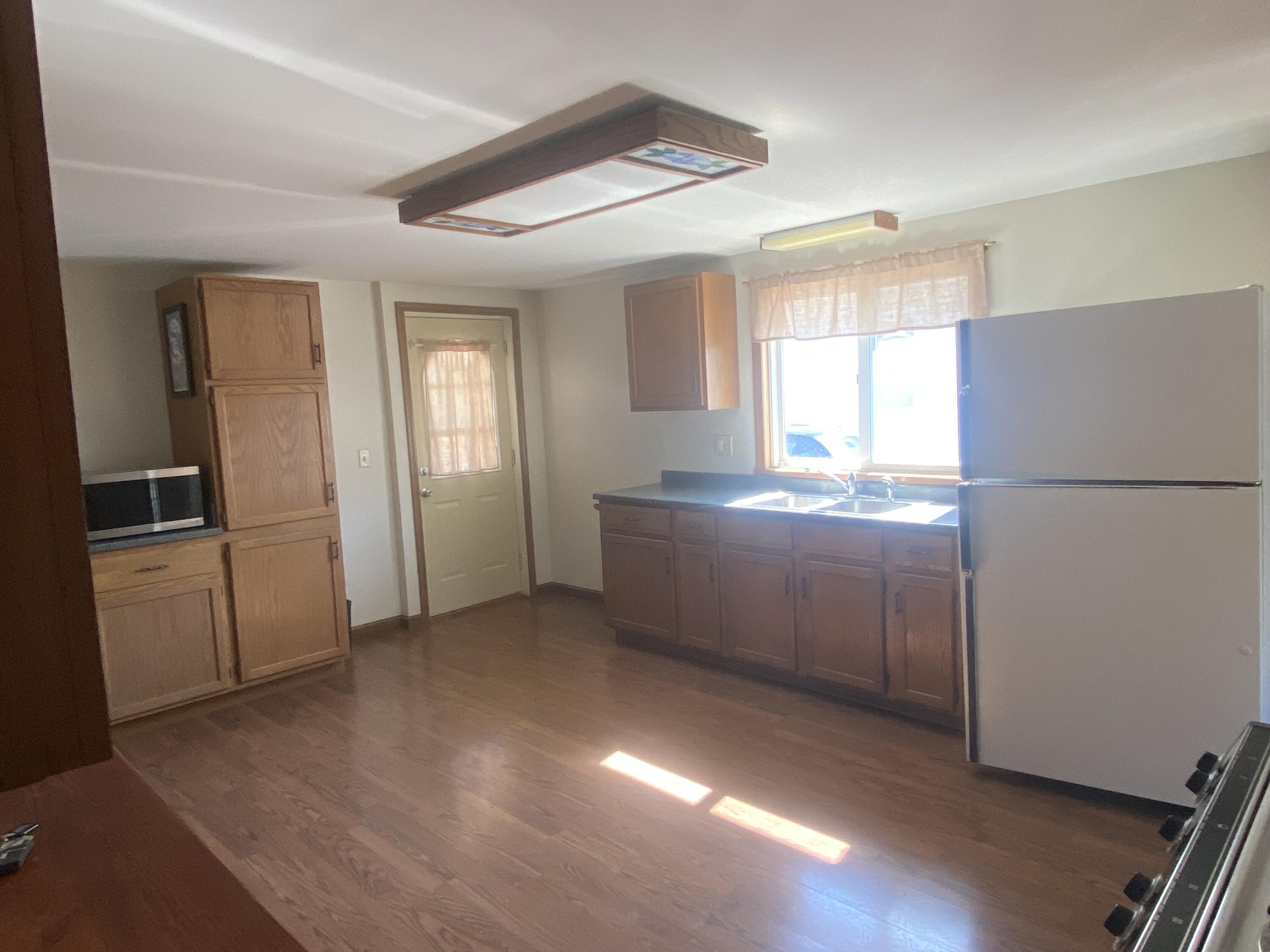720 South Sherman Street Bay City, MI 48708 - Photo 14 of 19 IMG_4439