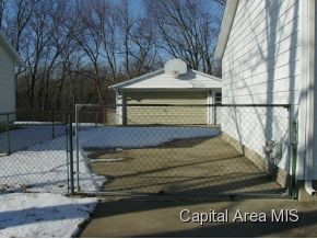 1385 Crestview Drive Springfield, IL 62702 - Photo 2 of 16