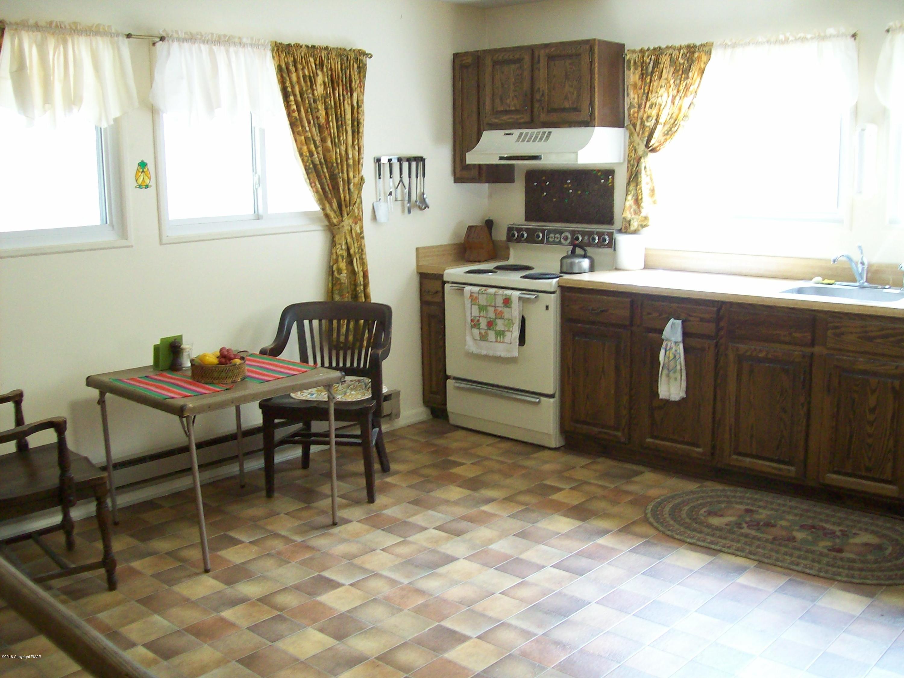 5895 Decker Road Bushkill, PA 18324 - Photo 8 of 18 kitchen