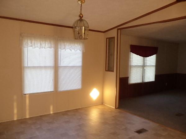 254 Fairfield Road Bethpage, TN 37022 - Photo 3 of 24 Gallery Image 3