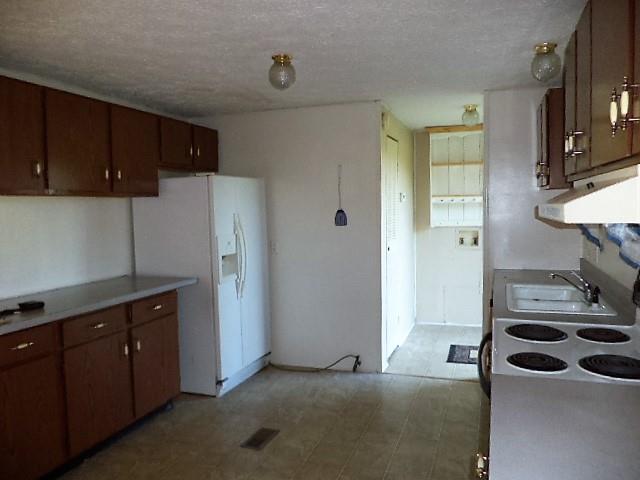 254 Fairfield Road Bethpage, TN 37022 - Photo 4 of 24 Gallery Image 4