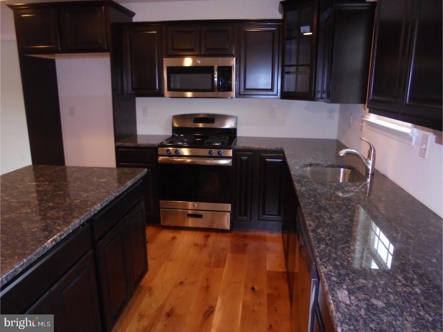 1382 Hendricks Road Pennsburg, PA 18073 - Photo 12 of 25