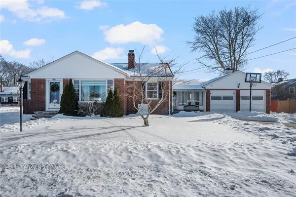 $475,000 | 2 Ward Avenue, North Providence, RI 02904