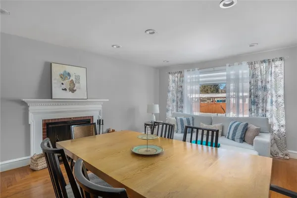 $475,000 | 2 Ward Avenue, North Providence, RI 02904