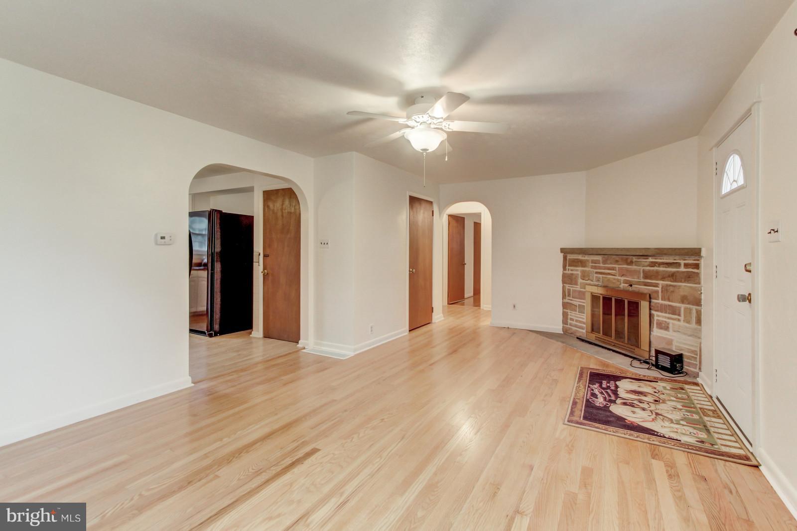 3860 East Prospect Road York, PA 17402 - Photo 2 of 26 Gallery Image 2