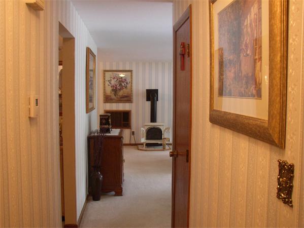 24 Whitney Road Peabody, MA 01960 - Photo 17 of 23 Gallery Image 17