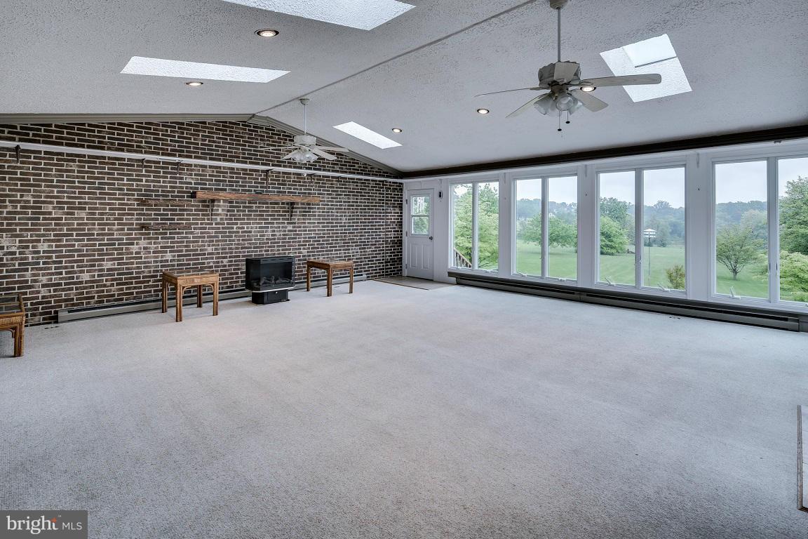 3375 Florence Road Woodbine, MD 21797 - Photo 6 of 30 Family Room