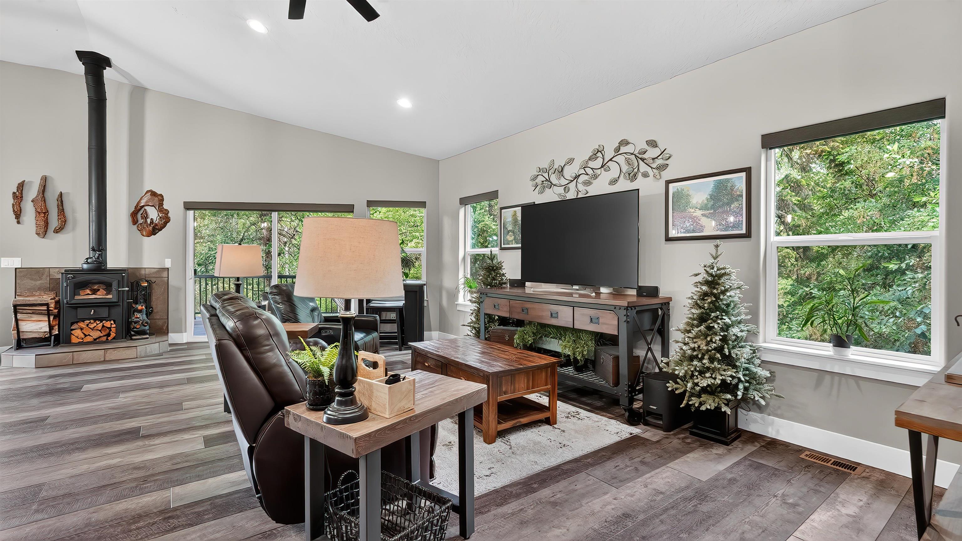 515 West Chattaroy Road Colbert, WA 99005 - Photo 6 of 50