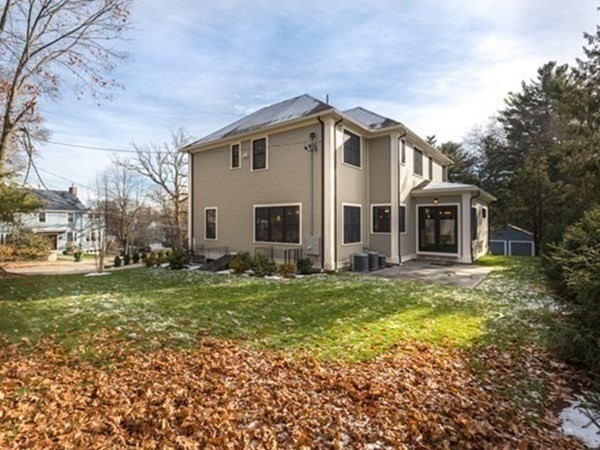 39 Roslyn Road Newton, MA 02468 - Photo 27 of 27
