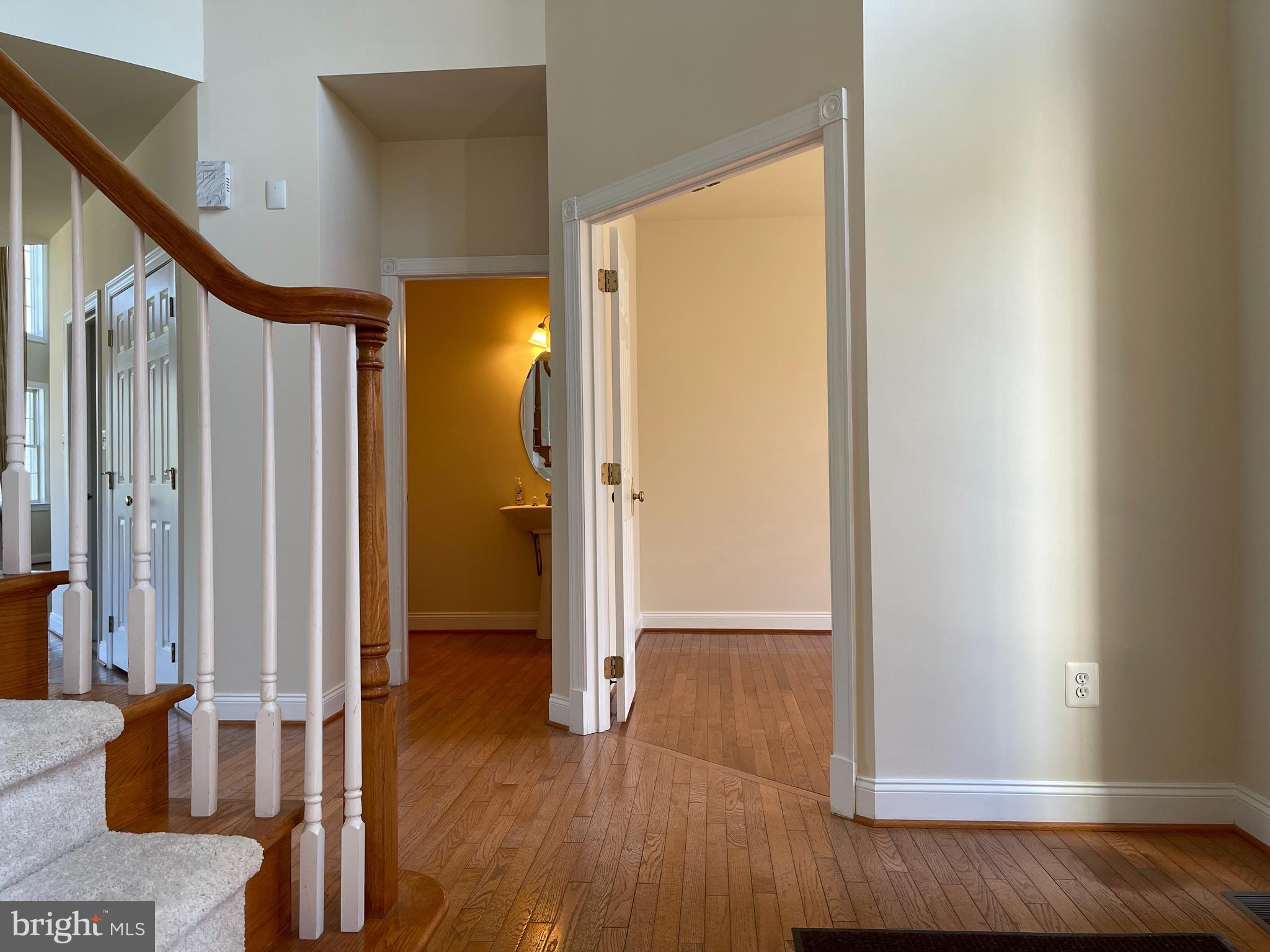 12607 Pine Needle Drive Boyds, MD 20841 - Photo 12 of 38