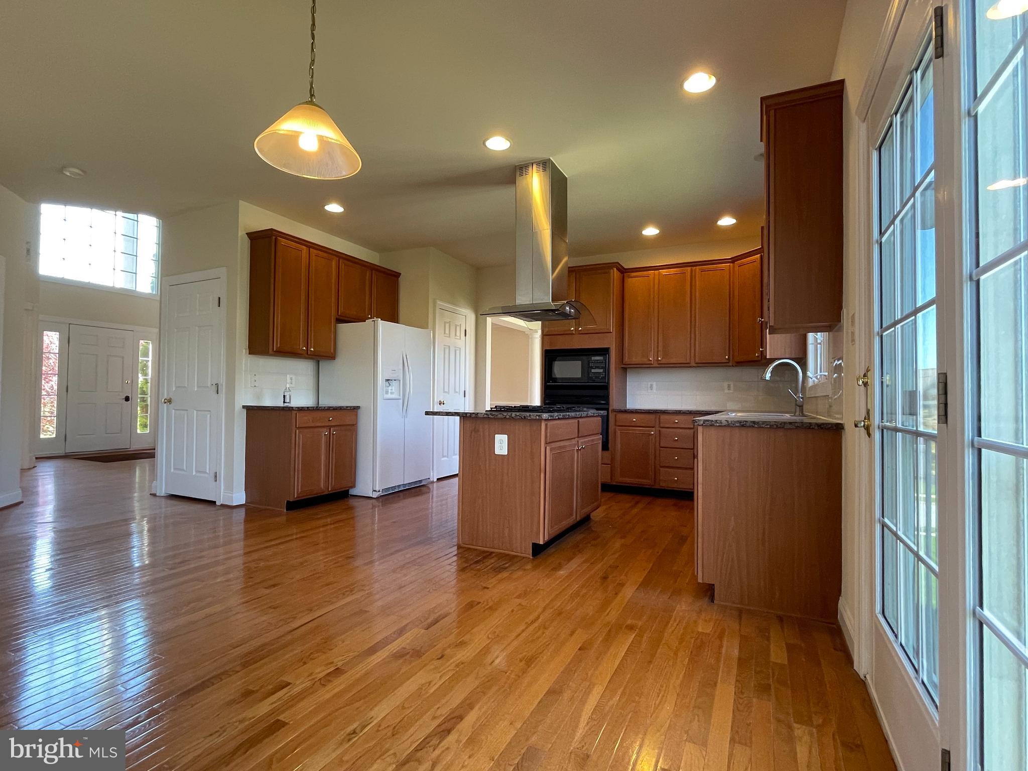 12607 Pine Needle Drive Boyds, MD 20841 - Photo 17 of 38