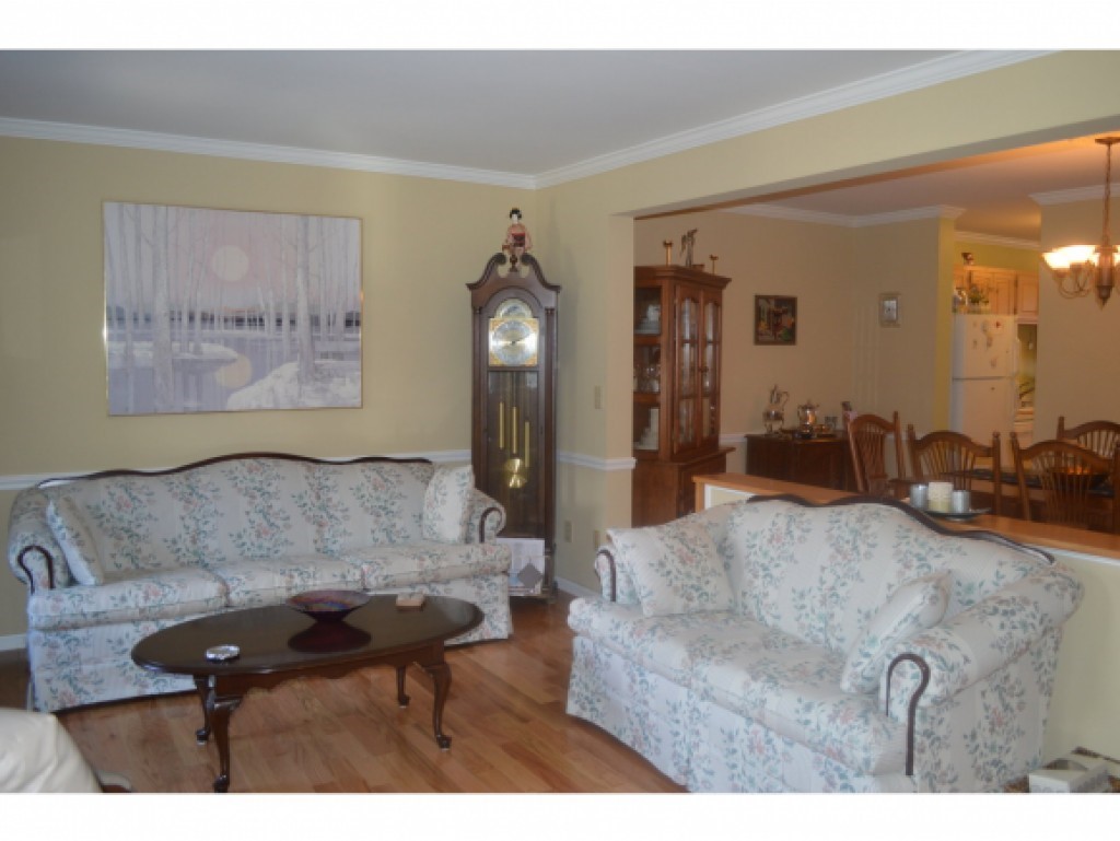 33 Harbor View Road, Unit 1004 South Burlington, VT 05403 - Photo 2 of 27 Gallery Image 2