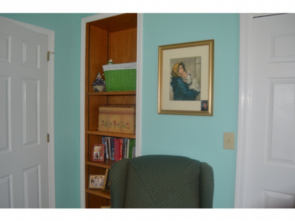 33 Harbor View Road, Unit 1004 South Burlington, VT 05403 - Photo 16 of 27 Gallery Image 16