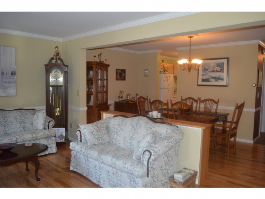 33 Harbor View Road, Unit 1004 South Burlington, VT 05403 - Photo 21 of 27 Gallery Image 21