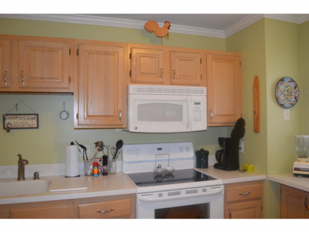 33 Harbor View Road, Unit 1004 South Burlington, VT 05403 - Photo 24 of 27 Gallery Image 24