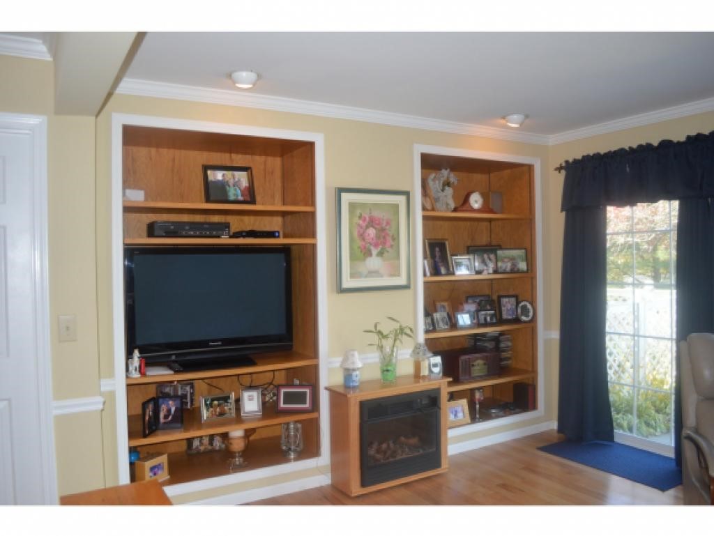 33 Harbor View Road, Unit 1004 South Burlington, VT 05403 - Photo 4 of 27 Gallery Image 4