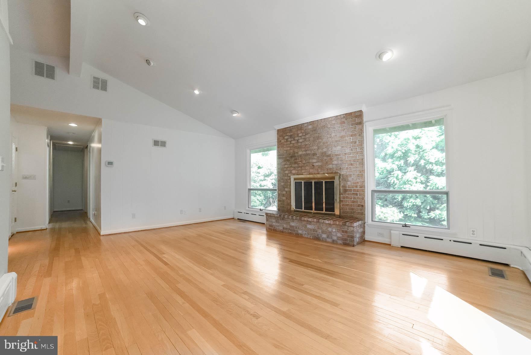 3444 Atropa Road Port Republic, MD 20676 - Photo 4 of 76 Living Room