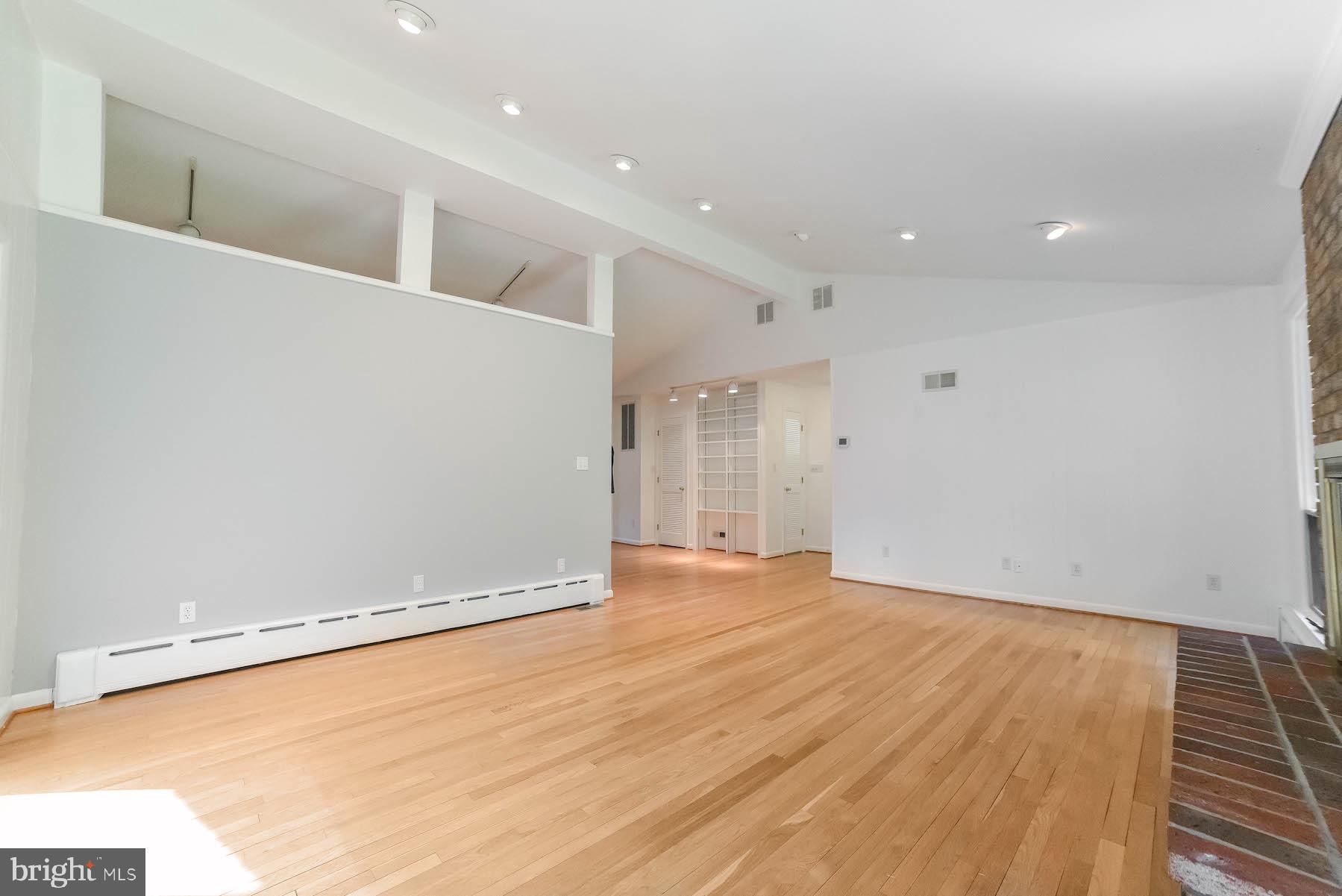 3444 Atropa Road Port Republic, MD 20676 - Photo 6 of 76 Large living area